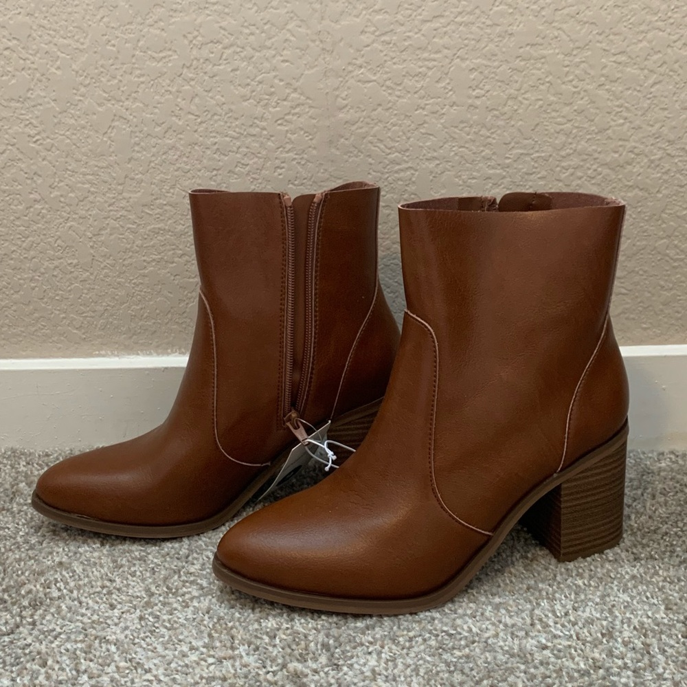 Universal Thread Faux Leather Ankle Booties